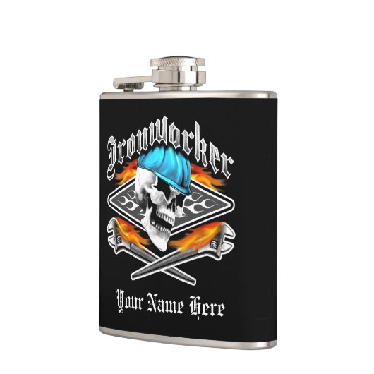 Ironwerker Skull en Spud Wrenches Heupfles (Links)