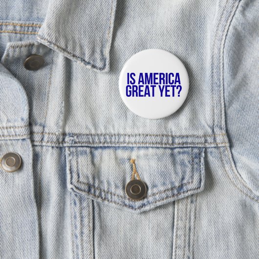 "Is Amerika al groot?" Button (In situ)