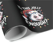 Is dit grappig genoeg? kerst-opossum sarcastisch cadeaupapier (Rol Hoek)