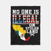 Is Illegal On Stolen Land Native Americans Fleece Deken (Voorkant)