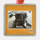 Is knuffel. Hij houdt van. Metalen Ornament (Voorkant)