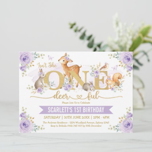 Is ze niet één-hert-rijk Lila Woodland 1st Birthda Kaart (Staand voorkant)