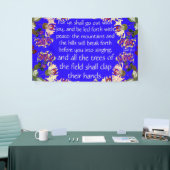 Isaiah gaat vooruit met Christelijke banner van de (Beurs)