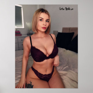 Isla White Poster