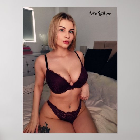 Isla White Poster (Voorkant)