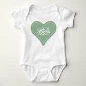 Islamitisch baby Aqiqah kleed bismillah hart Romper (Voorkant)
