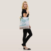 Island Breeze geschilderd strand scène zus Tote Bag (Op model)
