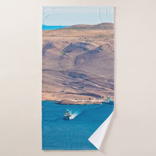 Island of Pag stone desert and ferry port view, Da Badhanddoek (Badhanddoek)