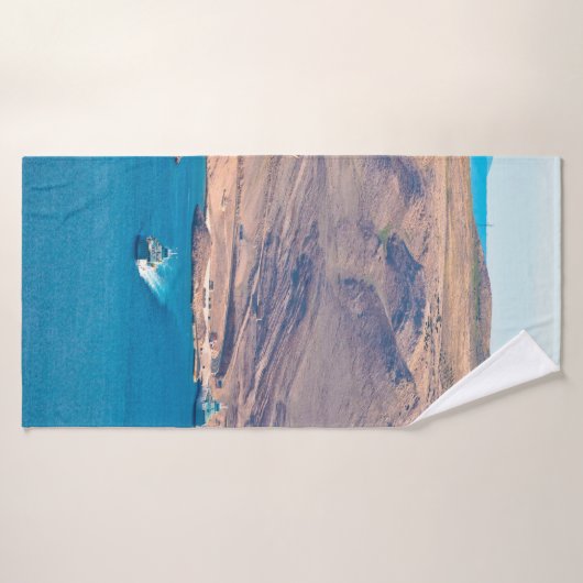 Island of Pag stone desert and ferry port view, Da Badhanddoek (Badhanddoek)