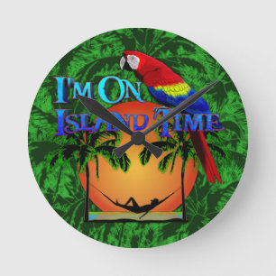 Island Time in Hammock Ronde Klok