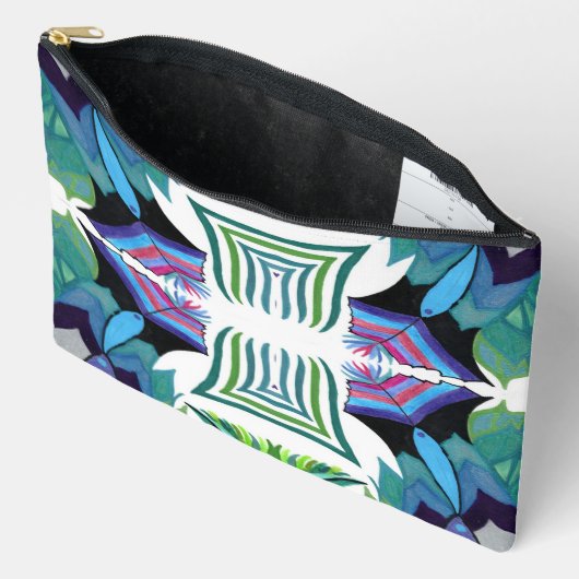 Isle-of-Ferns C/M op een Etui (Open)