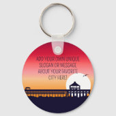 Isle of Palms vuurtoren SC Retro Sunset Souvenirs Sleutelhanger (Achterkant)