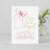 Isn't She Onederful Pink Bow Elegant 1st Birthday Folie Uitnodiging (Staand Voorkant)