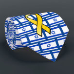 Israëlische vlag brengt gijzelaars vrij stropdas<br><div class="desc">Deze stropdas is een show van uw liefde voor Israel met de Israëlische vlag en gele linten die symbool staan voor Bring Them Home voor de Israëlische gijzelaars in Gaza.</div>