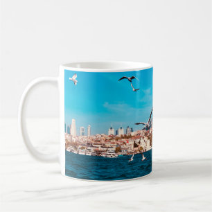 Istanbul uitzicht met zeemijlen op een zonnige dag koffiemok
