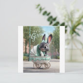 It’s a Girl Baby: Cute Bunny in Green Stroller Aankondiging (Staand voorkant)