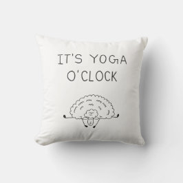 It’s Yoga O’Clock Sheep Kussen