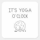 It’s Yoga O’Clock Sheep Vierkante Sticker (Voorkant)