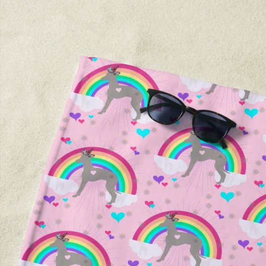 Italiaans Greyhound Beach Towel, Unicorn Iggy Prin Strandlaken (In situ)