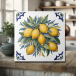 Italiaans Keramische Citroenen Tegel Blauw Wit Tegeltje<br><div class="desc">Italiaans keramische tegel wit en blauw, mediterrane keuken decor tegel, Siciliaanse majolica tegel, traditioneel blauw en wit keramisch patroon, Amalfi kust keuken inspiratie, decoratieve tegel ontwerp, rustieke italiaanse backsplash, majolica tegel kunst, handgeschilderde keramische tegel mediterrane keuken esthetiek</div>