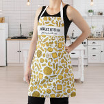 Italiaans pasta restaurant, Chef Nonna aangepaste  Schort<br><div class="desc">Een vuurwapen met een patroon van handgetekende pasta en twee regels aangepaste tekst. Voeg de naam van een persoon, de naam van uw nonna, de naam van het restaurant, het café of de winkelnaam toe of verwijder de tekst en de rechthoek en gebruik gewoon het patroon. Ideaal voor Italiaanse restaurants,...</div>