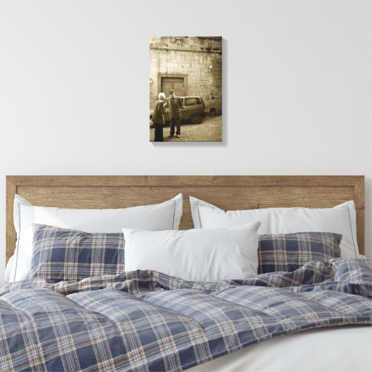 Italiaans straatbeeld in sepia canvas print (Insitu (Slaapkamer))