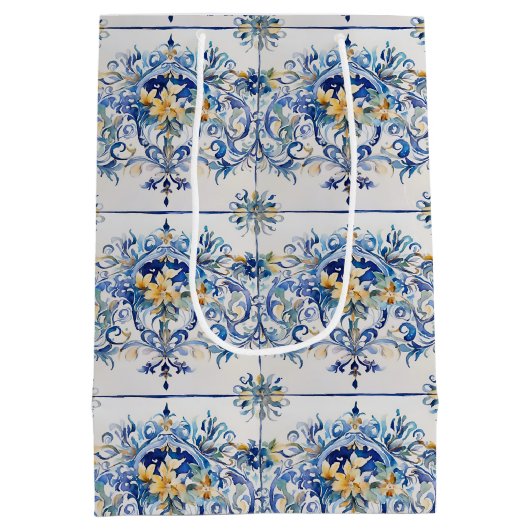 Italiaans Tegel Blauw en Wit Bloemen Vrijgezellenf Medium Cadeauzakje (Achterkant)