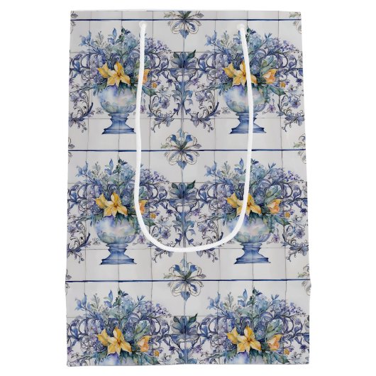 Italiaans Tegel Blauw en Wit Bloemen Vrijgezellenf Medium Cadeauzakje (Achterkant)