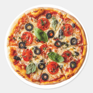 Italiaanse pizza met tomaten, olijven en basilicum ronde sticker
