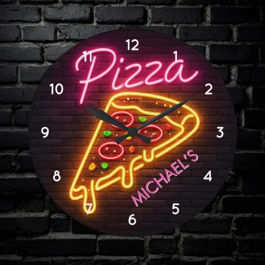 Italiaanse pizzaria pizzakitchen / restaurant grote klok