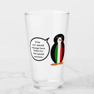 Italiaanse pratende mevrouw pinguïn gepersonalisee glas