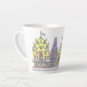 Italiaanse winkels met kleine latte Mok (Linkerhoek)