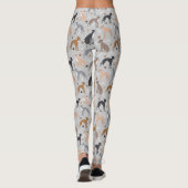Italian Greyhound Dog Bones and Paws Leggings (Achterkant)