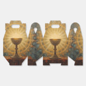 Italian Inspired Golden Chalice Shining Host Bedankdoosjes (Ongevouwen)