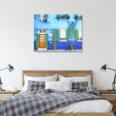 Italië, Burano. Een kleurrijk huis in Burano nabij Canvas Afdruk (Insitu (Slaapkamer))
