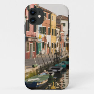 Italië, Burano. Kleurrijke huizen langs een Case-Mate iPhone Case