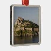 ITALIË, Campanië, de baai van Napels), ISCHIA, 2 Metalen Ornament (Rechts)