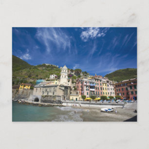 Italië, Cinque Terre, Vernazza, Harbour en Church  Briefkaart