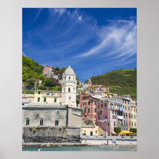 Italië, Cinque Terre, Vernazza, Harbour en Church Poster (Voorkant)