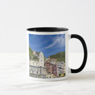 Italië, Cinque Terre, Vernazza, Haven en Kerk Mok