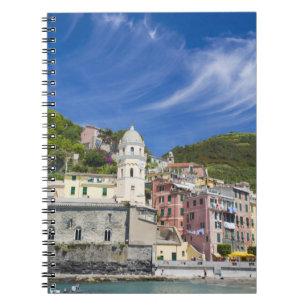 Italië, Cinque Terre, Vernazza, Haven en Kerk Notitieboek