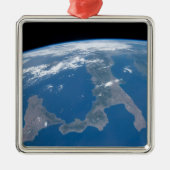 Italië en het eiland Sicilië. Metalen Ornament (Voorkant)