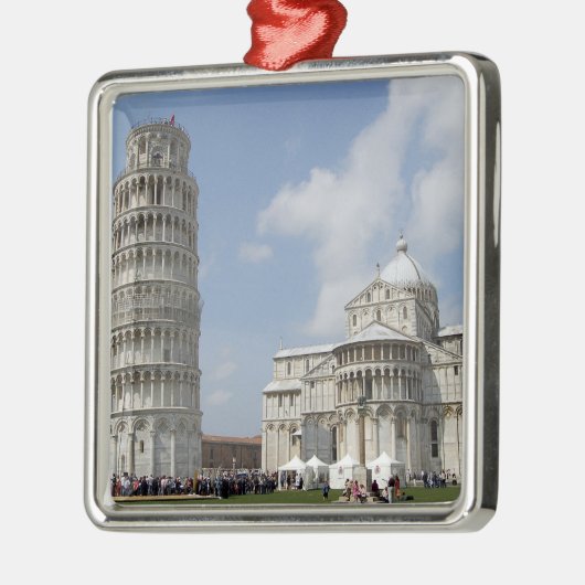 Italië, Pisa. Leaning Tower of Pisa en Metalen Ornament (Links)