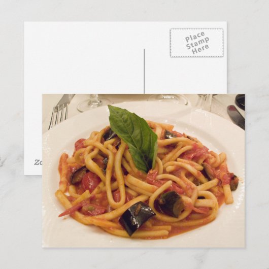 Italië, Positano. Bord van deegwaren en aubergines Briefkaart (Voorkant / Achterkant)