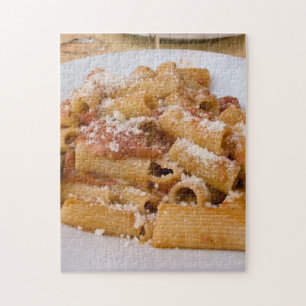 Italië, Positano. Displayplaat van rigatoni Legpuzzel