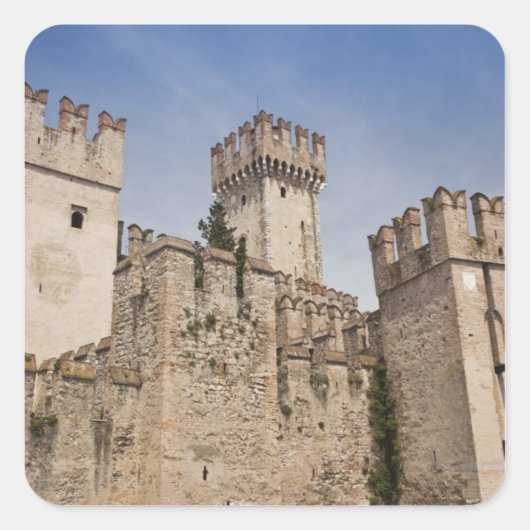 Italië, provincie Brescia, Sirmione. Castello 2 Vierkante Sticker (Voorkant)