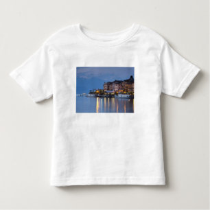 Italië, provincie Como, Bellagio. Uitzicht, Kinder Shirts