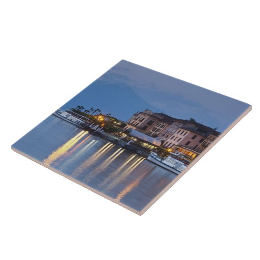 Italië, provincie Como, Bellagio. Uitzicht, Tegeltje (Zijkant)