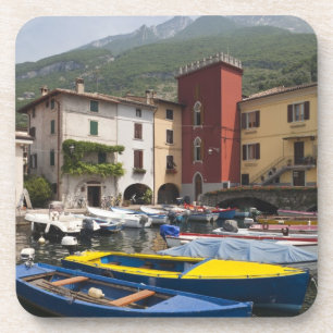 Italië, provincie Verona, Malcesine. Oude Cassone Drankjes Onderzetter