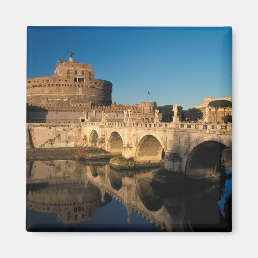Italië, Rome, Castel Sant'Angelo en de rivier de Magneet (Voorkant)